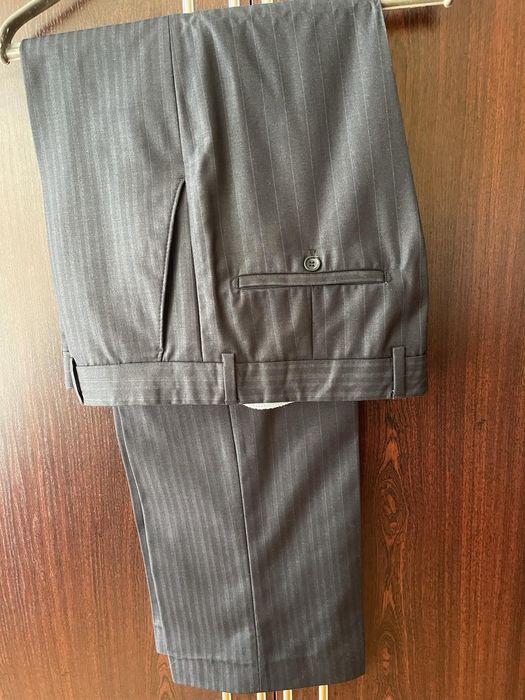 Мъжки костюми 52 номер