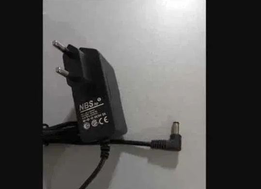 На электронные весы ~ Адаптер, блок питания, зарядка .