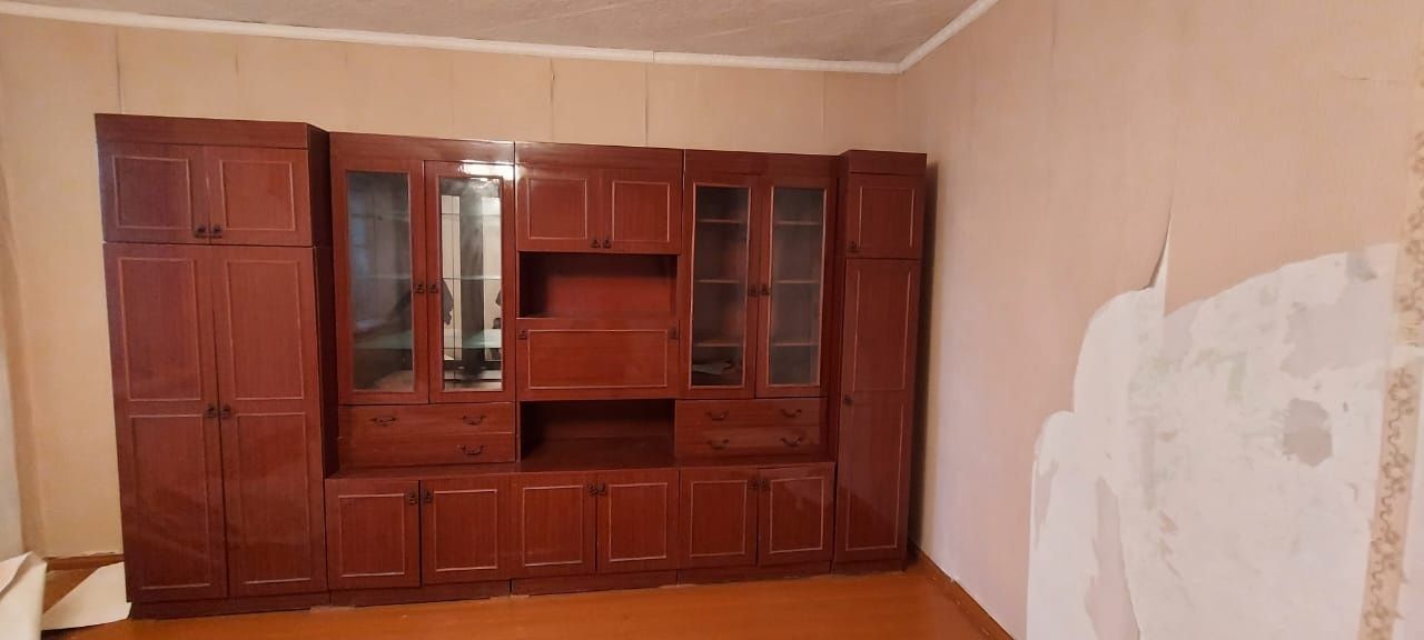 Продам стенку "хабар".