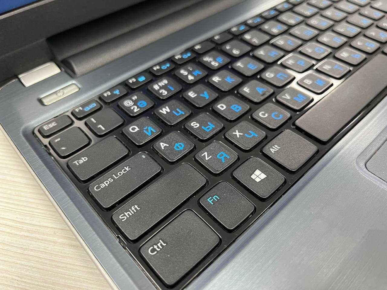 Dell inspiron 15 Core i5*ОЗУ 8/SSD 256/Для офиса