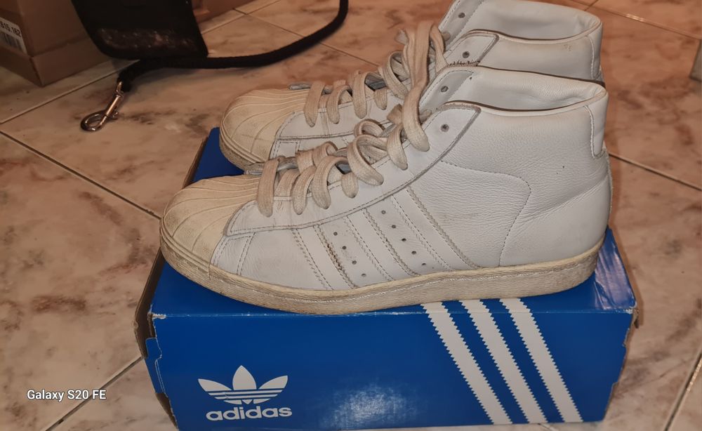 Jordan & Adidas original / 38 / 39