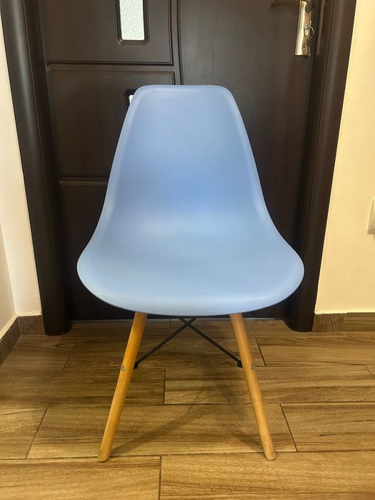 Vând scaune bucătărie