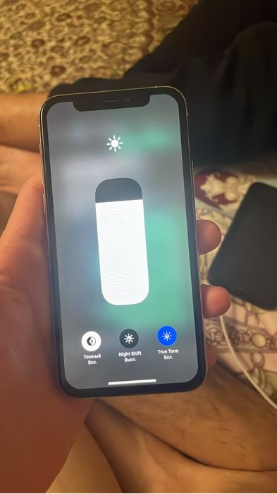 iphone 11 pro ..