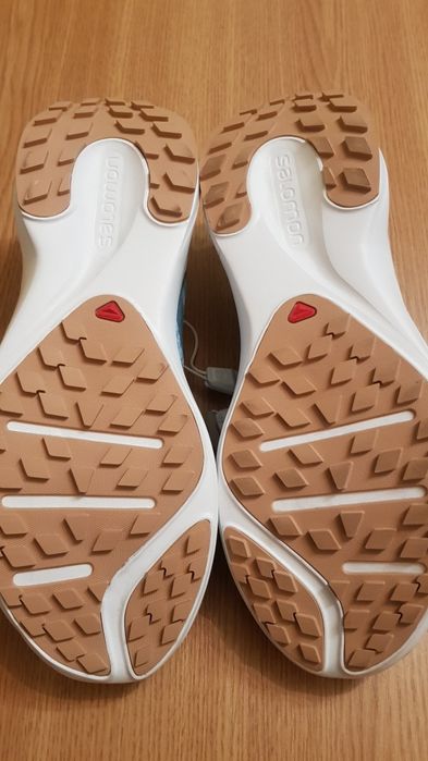 Salomon nr. 38 Noi nouți