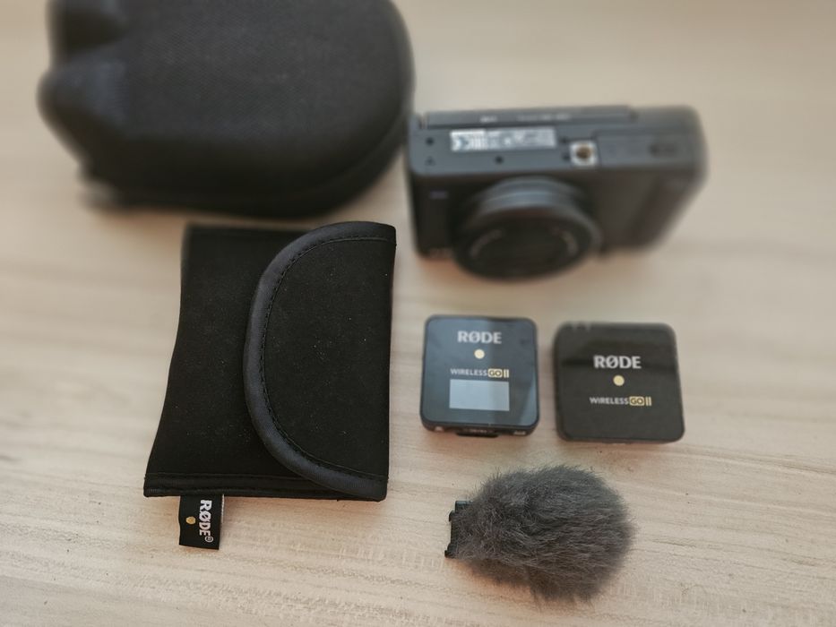 Камера Sony Zv-1 +микрофон RODE
