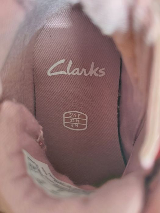 Ghetuțe clarks toamna 22
