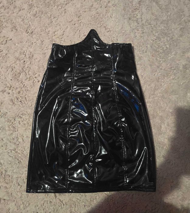 Лачена пола висока талия