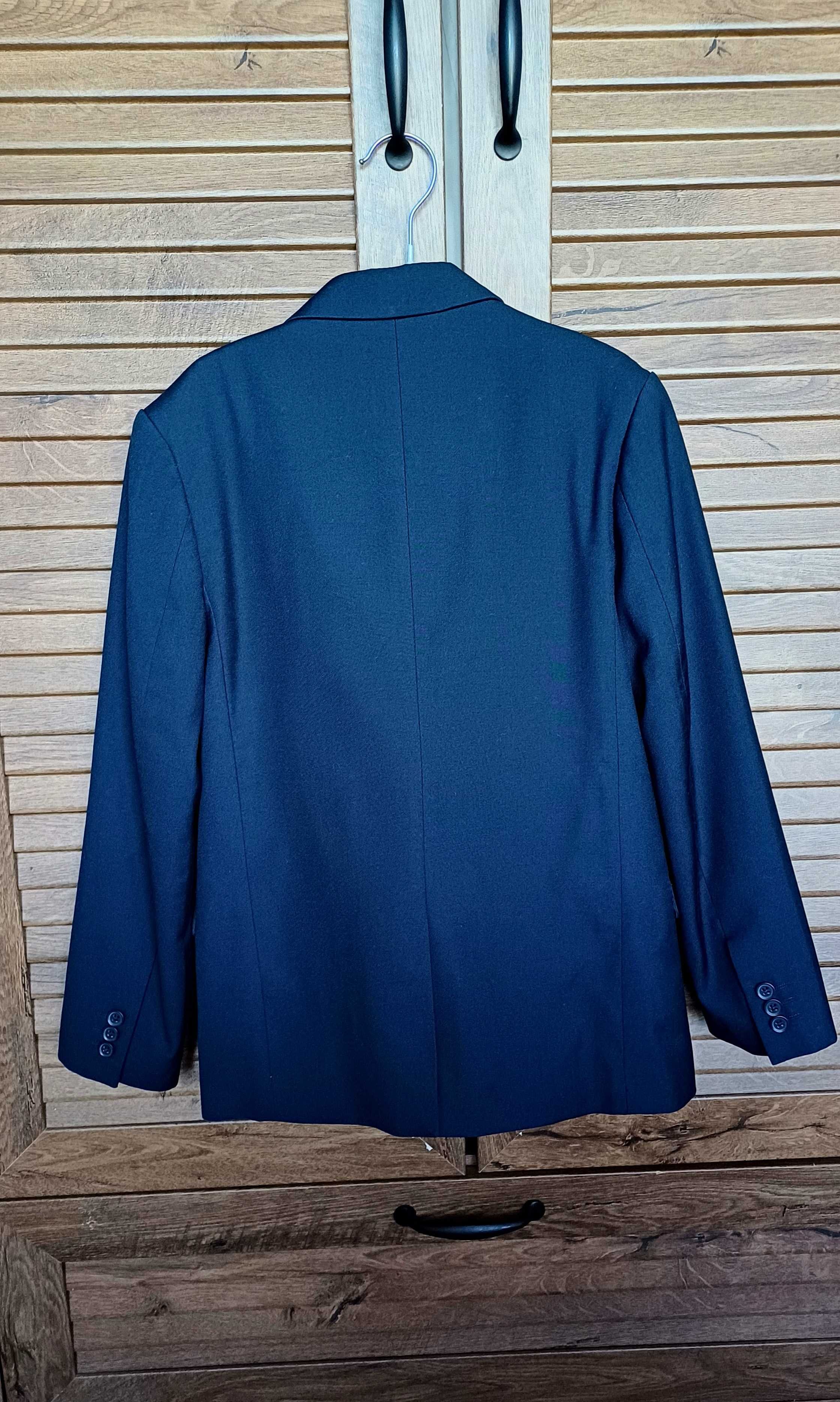 Нов детски официален костюм "H&M", 134см. (8-9 год.)