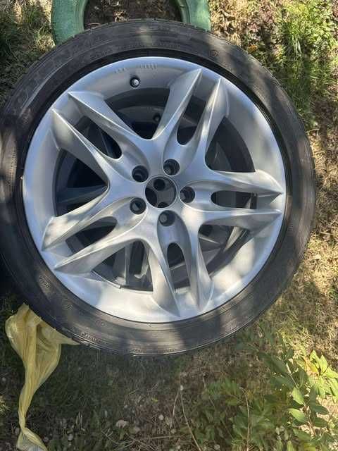 Roti/Jante  Aliaj Bridgestone Vara VW Passat B7 225/40 R17 SET