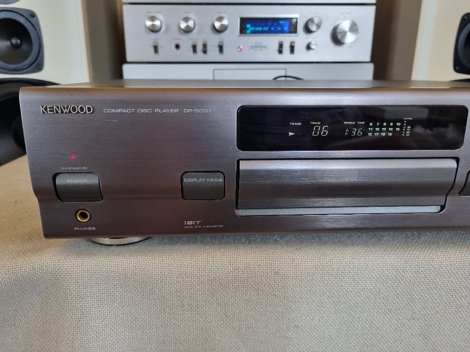 Cd Player Kenwood DP-5050. Perfect functional. Impecabil.