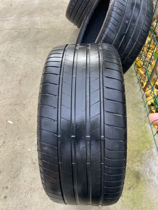 Летни гуми BRIDGESTONE *245/40/18*