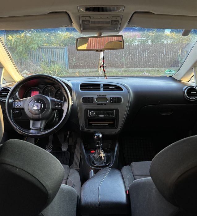 Vând Seat LEON 2.0 TDI 170 CP Xenon 6 trepte