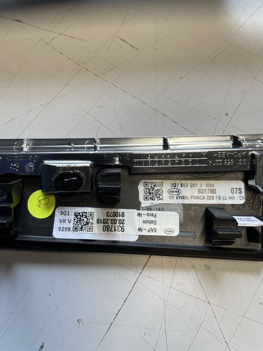 Trimuri mahon vw passat b8