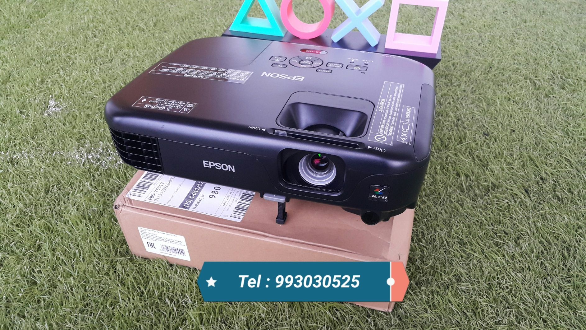 Firminniy EPSON { Проектор } Proektor. 100% ORIGINAL.