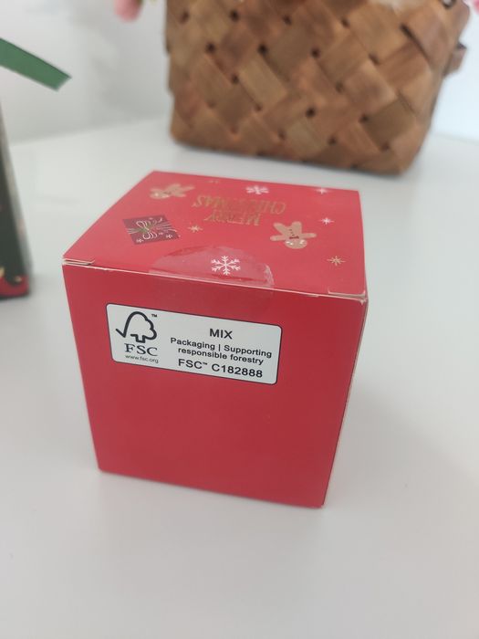 Set Merry Christmas, cremă de mâini, cană și lumânare