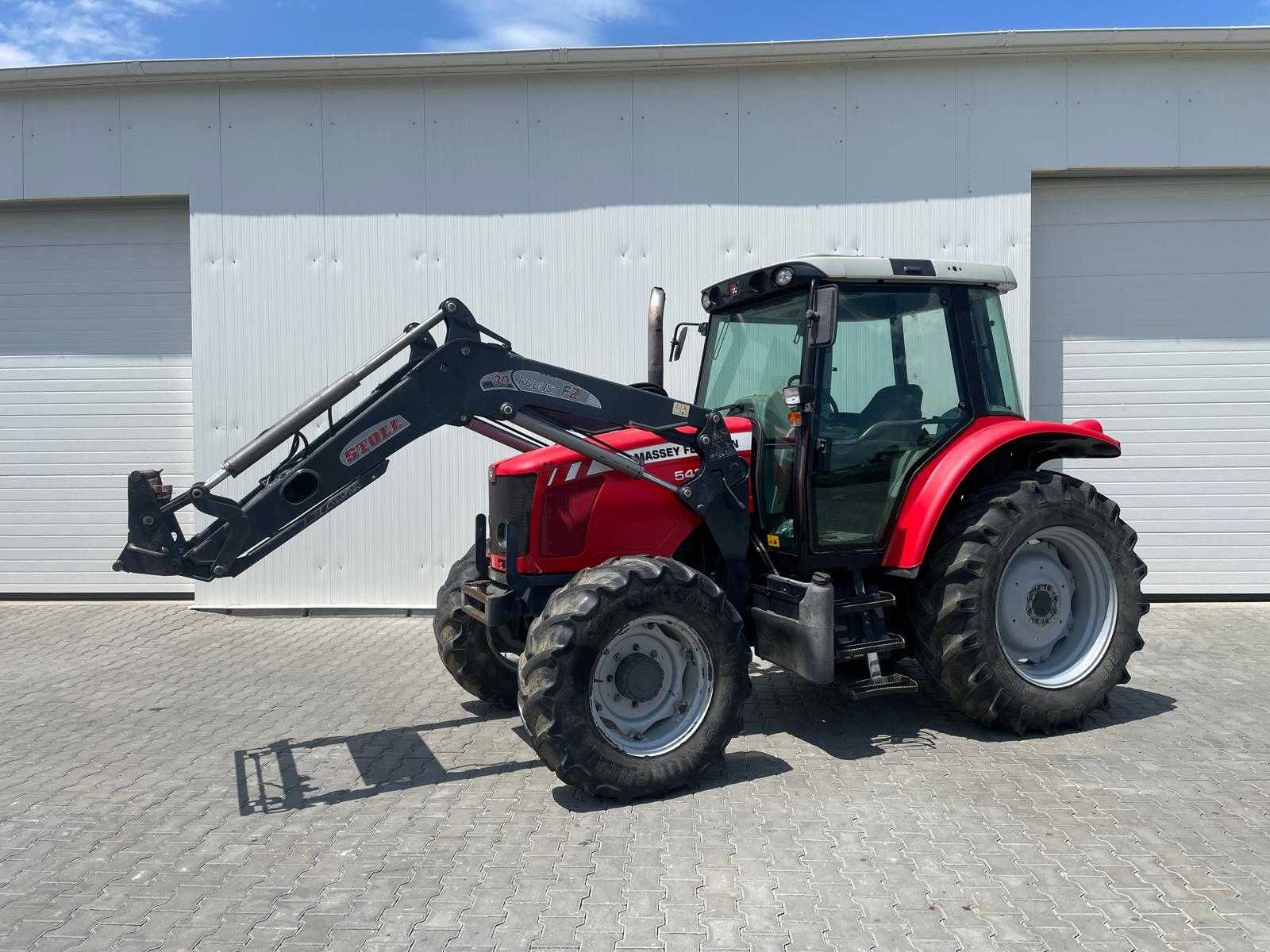Tractor agricol Massey Ferguson 5435 DYNA 4
