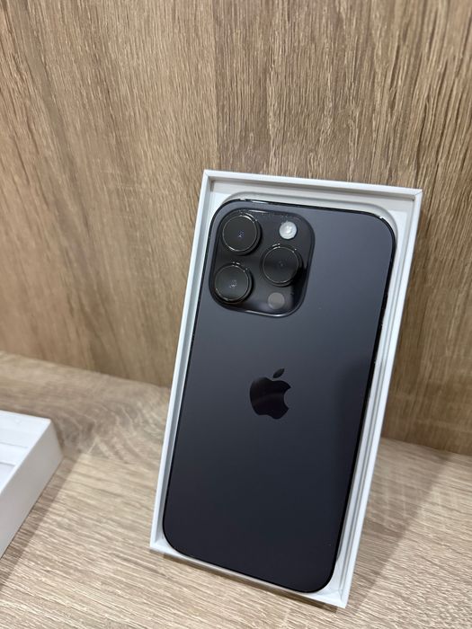 Продавам iPhone 14 Pro