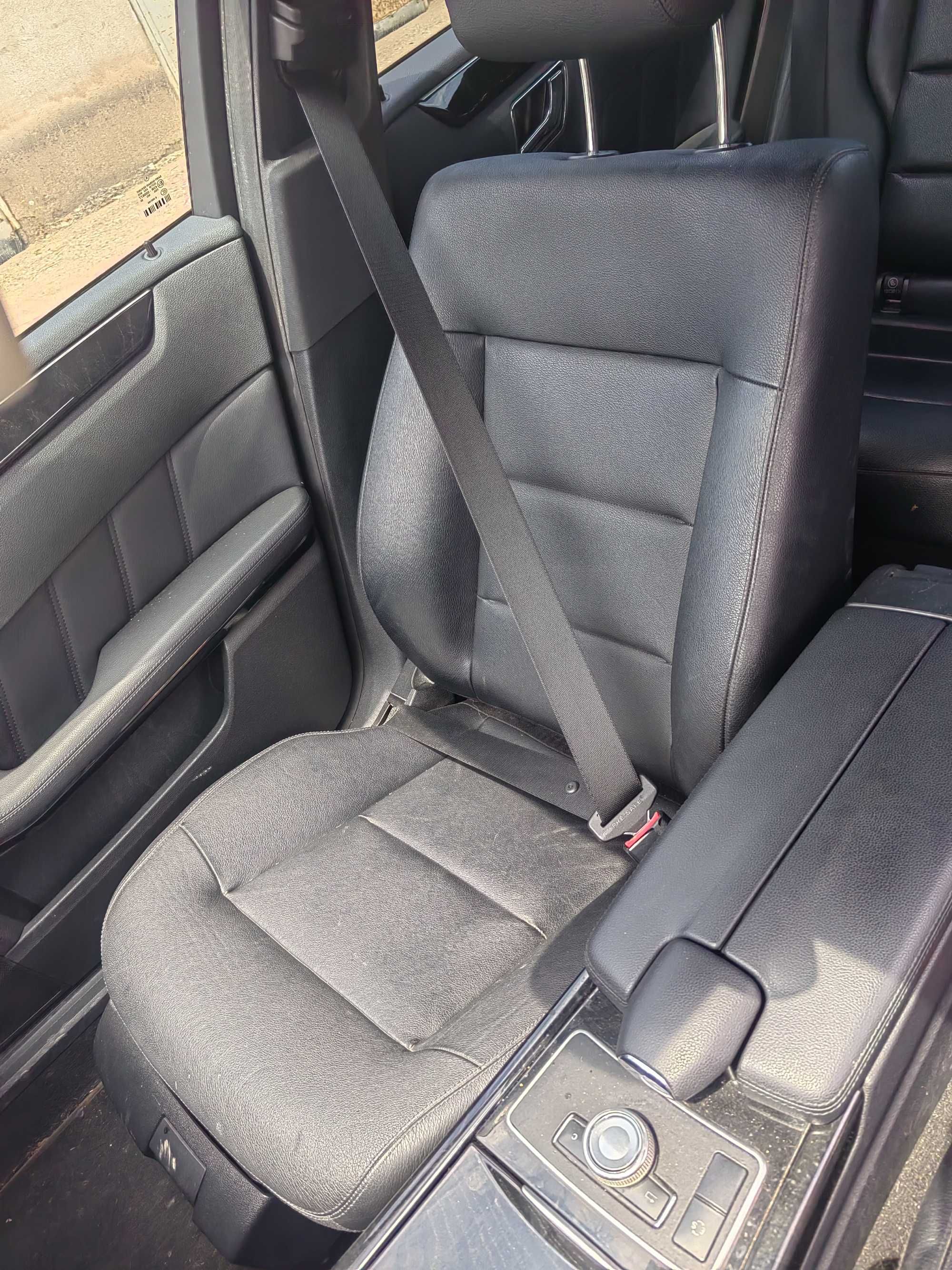 Mercedes E350 cdi 231 кс W212 на части. Ляв волан