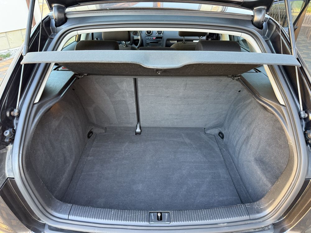 Audi A3 ~Import Germania~ 1.6MPI 102CP clasic ~BOSE~Istoric km benzina