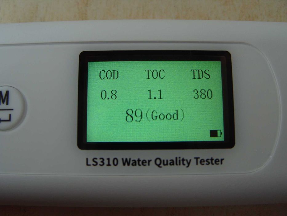 Тестер за измерване на качеството на питейната вода