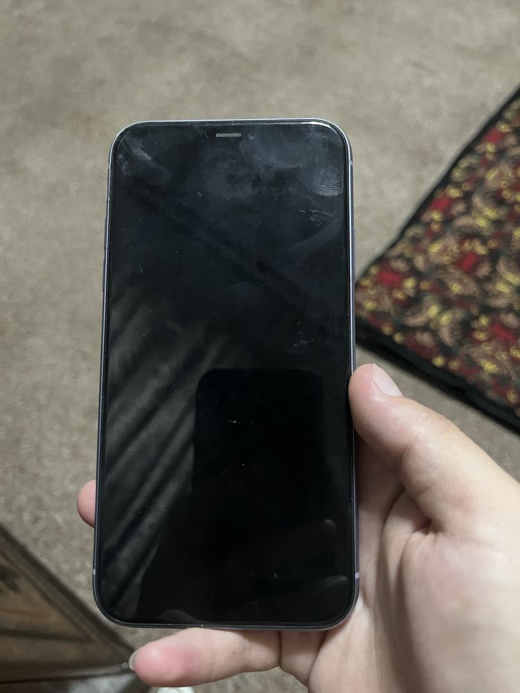 IPhone 11 фиолетовый цвет
