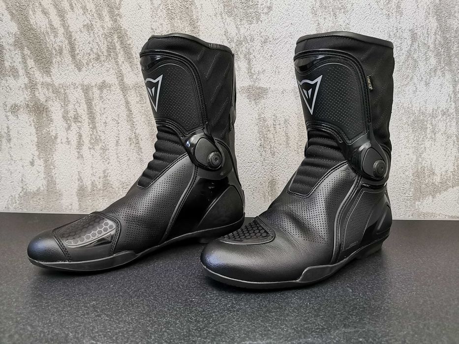 Cizme moto piele marca Dainese Gore-tex mărime 46
