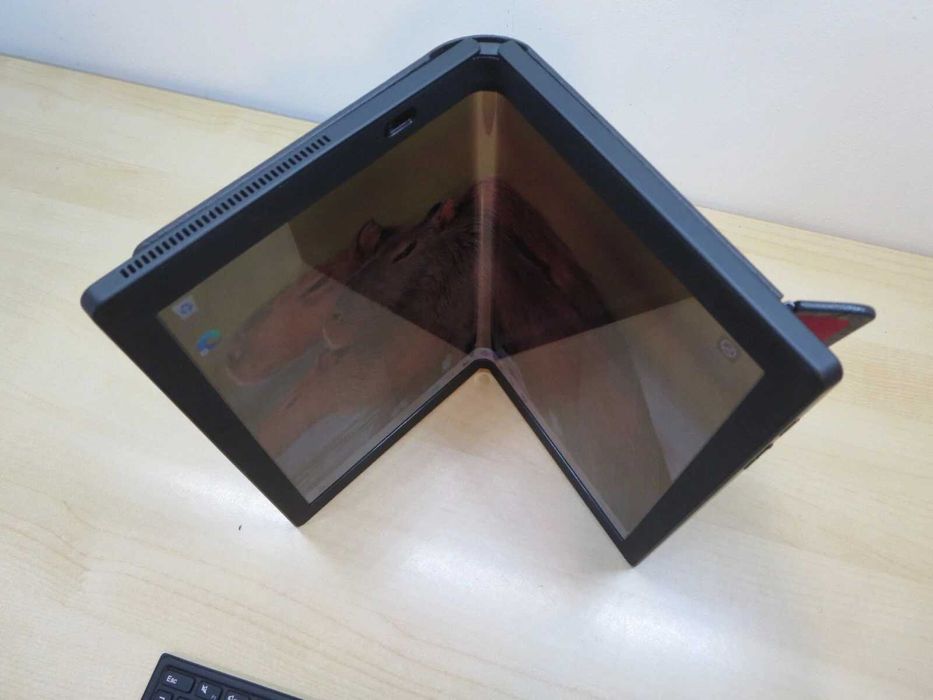 Лаптоп Lenovo ThinkPad X1 Fold 2in1 Touch i5-L16G7 8RAM 512SSD