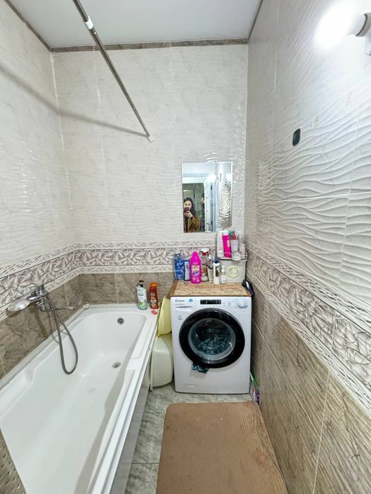 Чиланзар 8 3 комнатная 2 этаж ор-р гостиница Малика