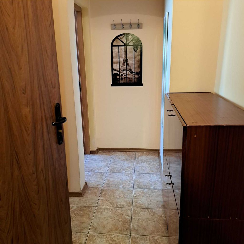 Дава се под наем Двустаен апартамент в Стара Загора, Ремиза - 41 кв.м за 204 € - Снимка #4