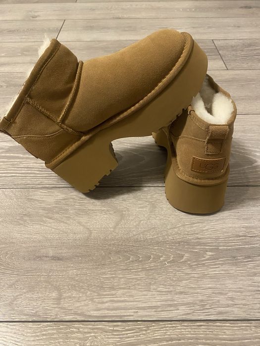 UGG Classic Ultra Mini Platform – noi, fără cutie