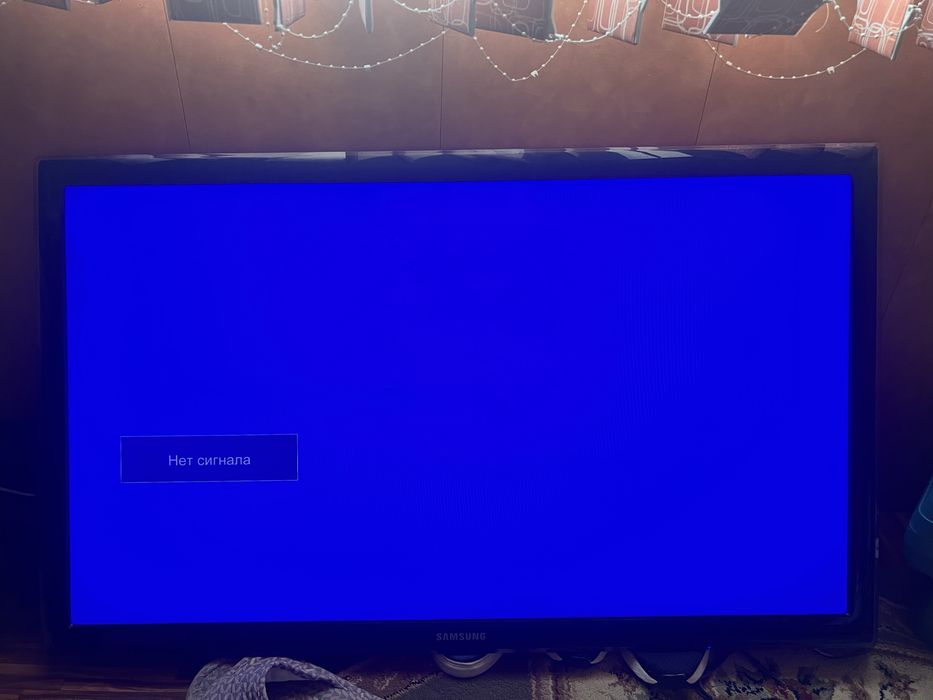 Продам телевизор samsung