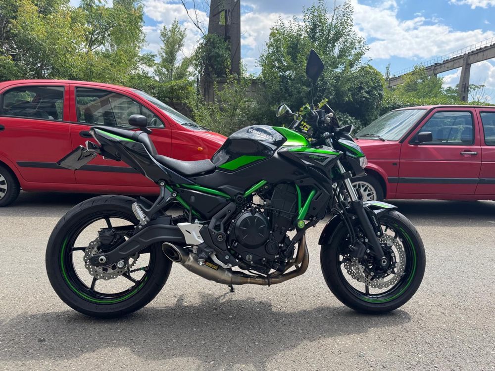 Vand Kawasaki Z650 model 2023