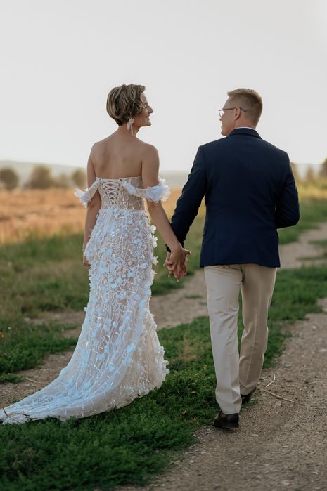 Vând rochie de mireasa Milla Nova