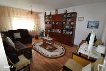 Vând apartament 3 camere în Hunedoara, zona M5-Dornica, 62mp
