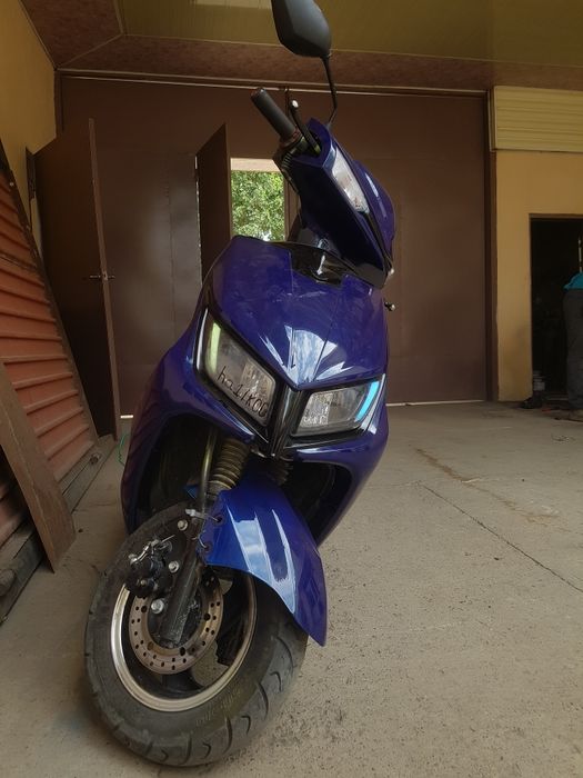M8 skuter.. moped