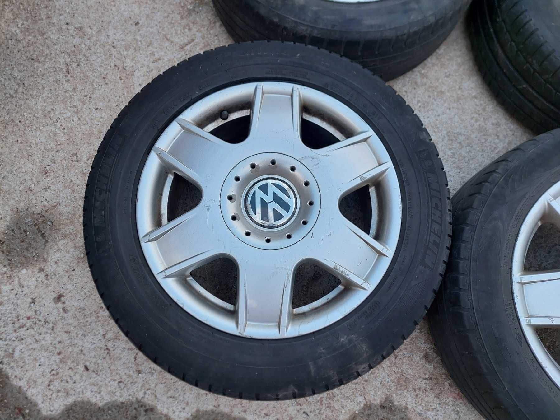Гуми с джанти VW 16, 5х100 Бора , Голф...