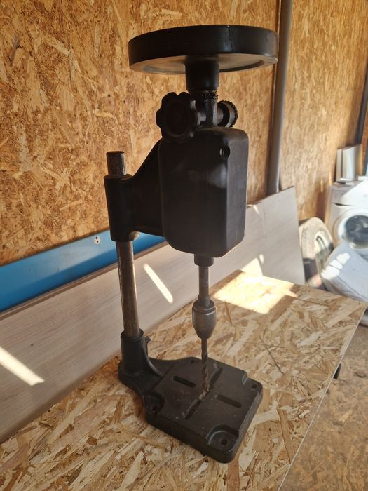 Burghiu mecanic/ manual vechi Piesa rara