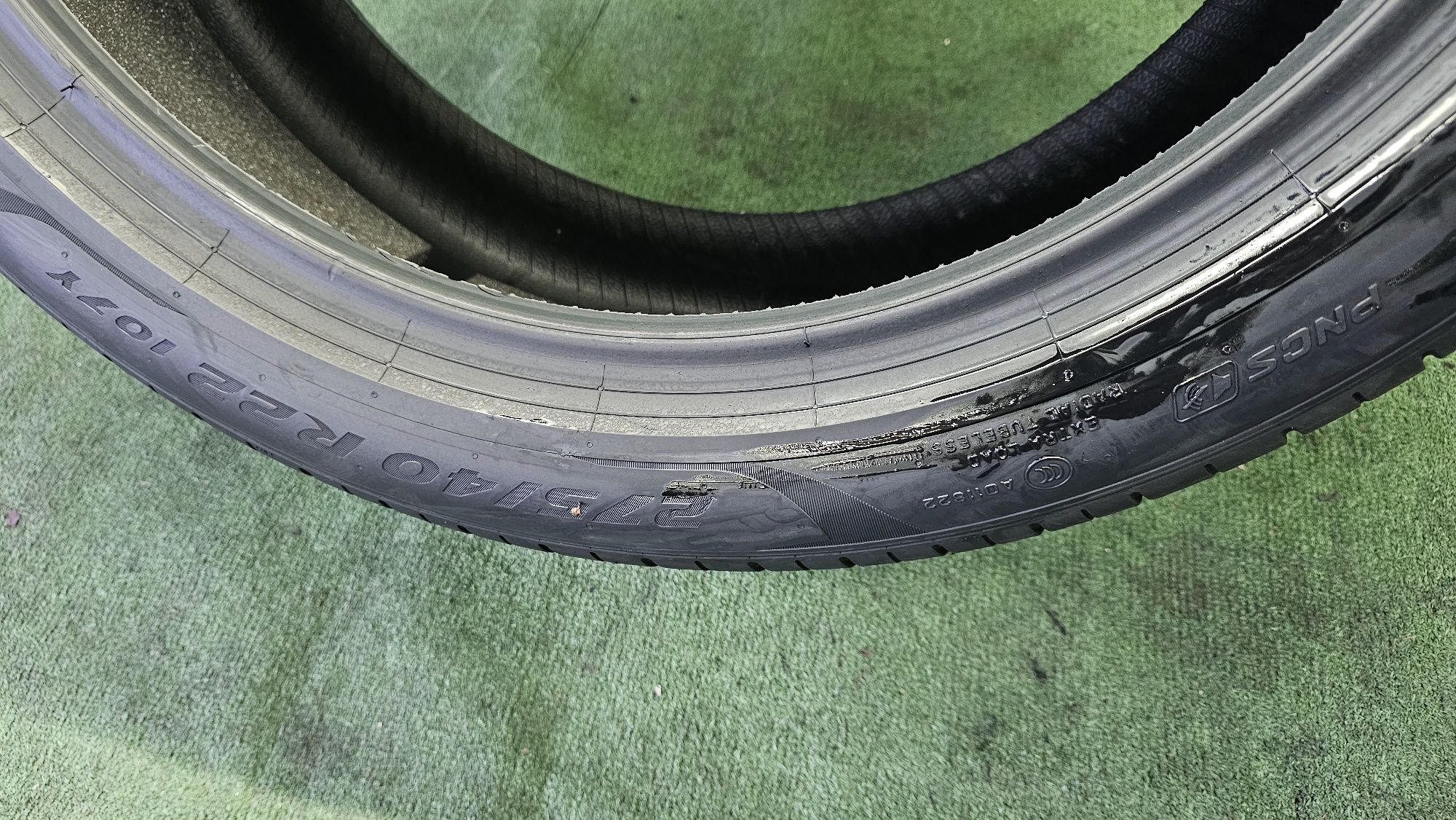 275 40 22 vara pirelli