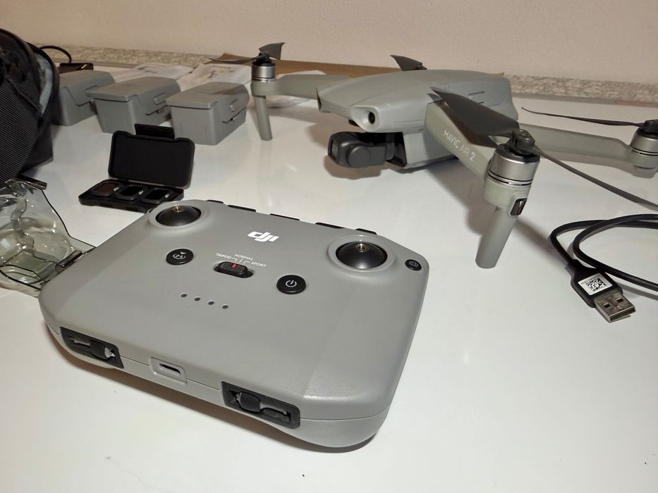 Mavic Air 2 - stare perfectă - More than Fly more Combo