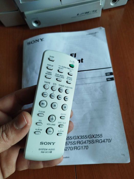 Superba combina muzicala marca Sony model: HCD-RG170 in stare perfecta