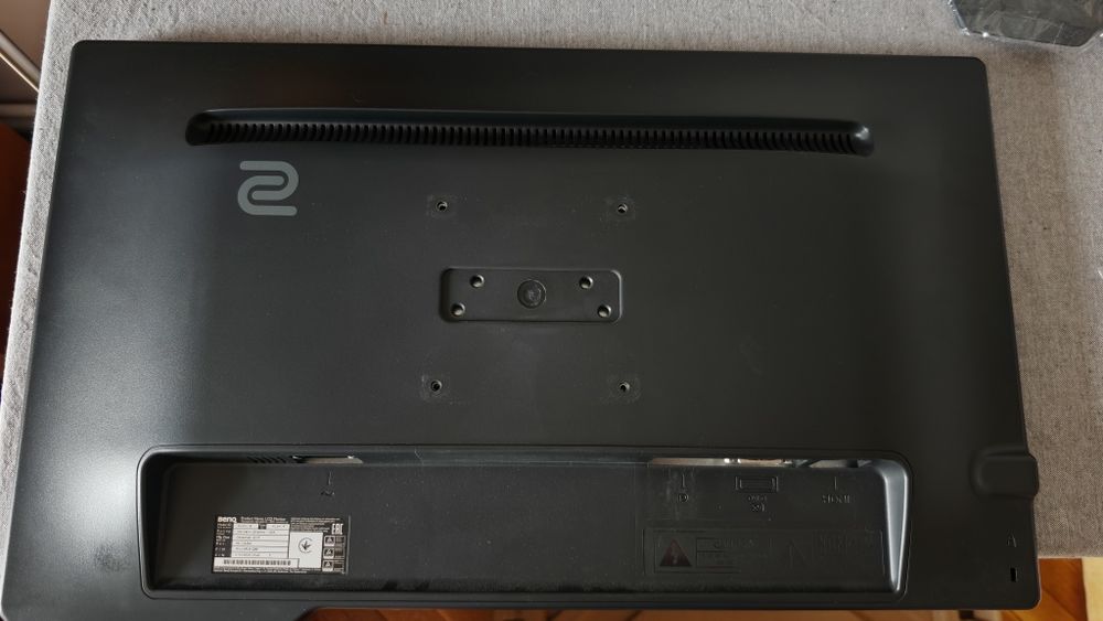 Monitor Benq Zowie XL2411P full HD 144 Hz, fără suport