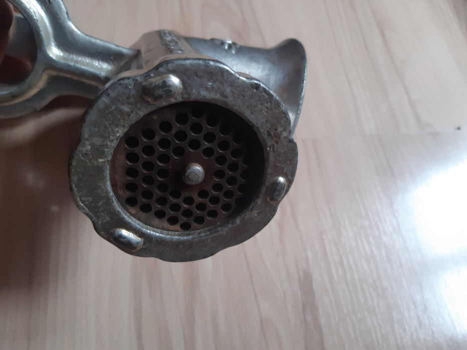 Машинка за мелене на месо, домати и други, Чехословакия