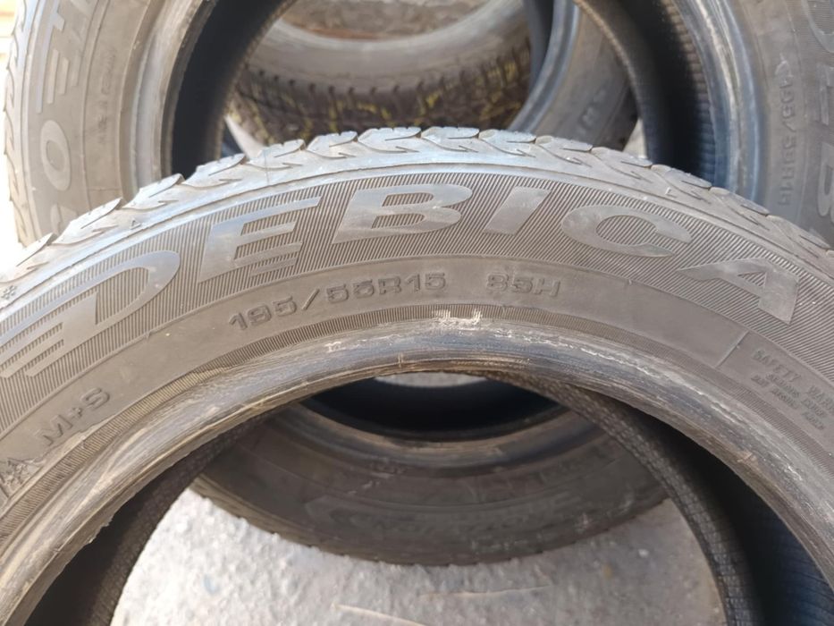 195/55/15 4броя Debica Frigo.Гумите са неразличими от нови,без кривини