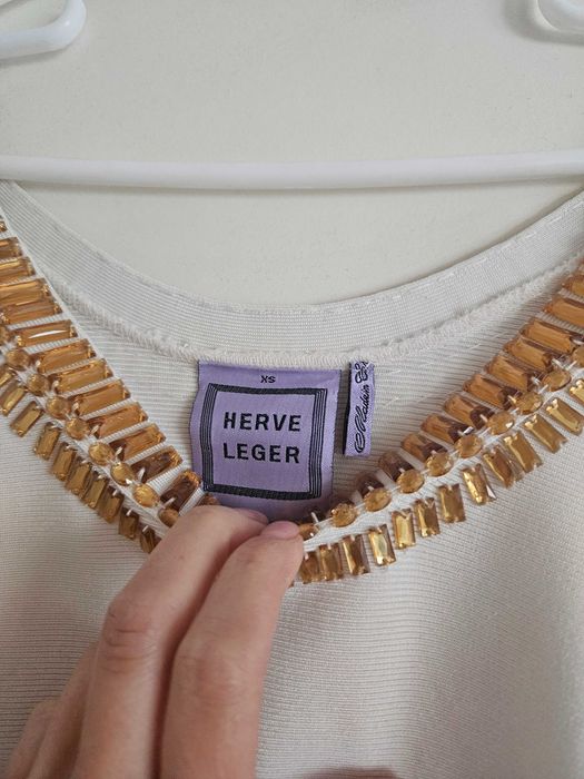 Бандажна рокля Herve Leger Намалена!