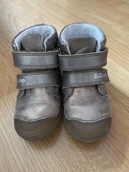 Детски боти DD Step