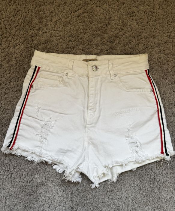Къси панталонки по 6 лв.