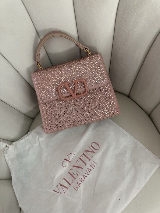 Чанти - нови и оригинални