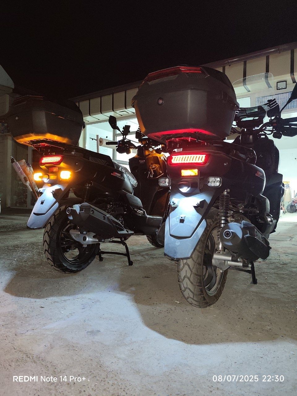 Moped / Tank / benzinli skuter