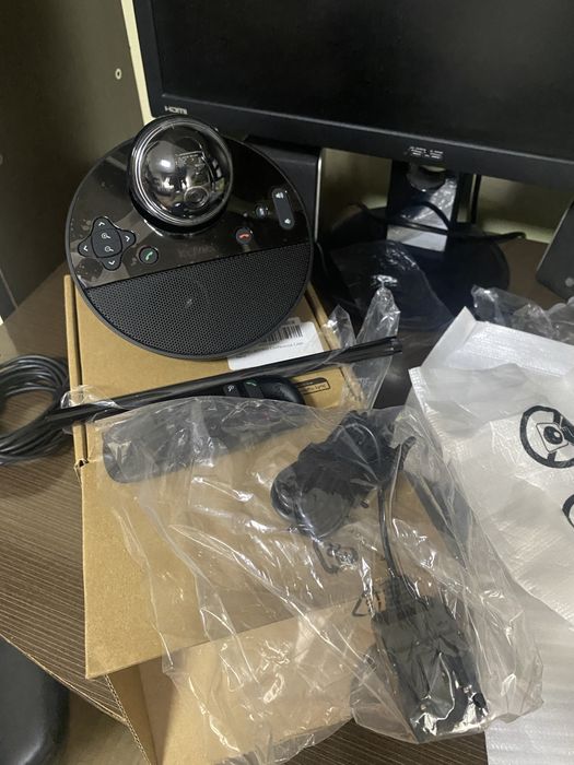 Camera web Logitech bcc950