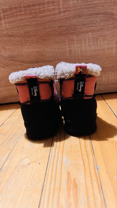 детски апрески zara